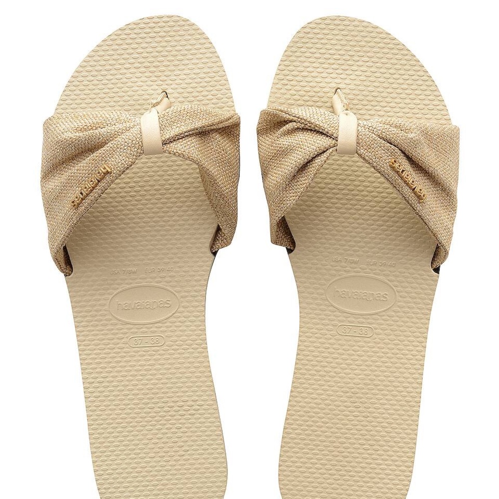 Havaianas St. Tropez Shine Sandal Size 6